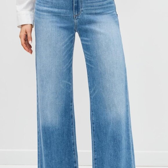 Women's Anessa 31" Jeans with Raw Hem - Picture 2 of 6